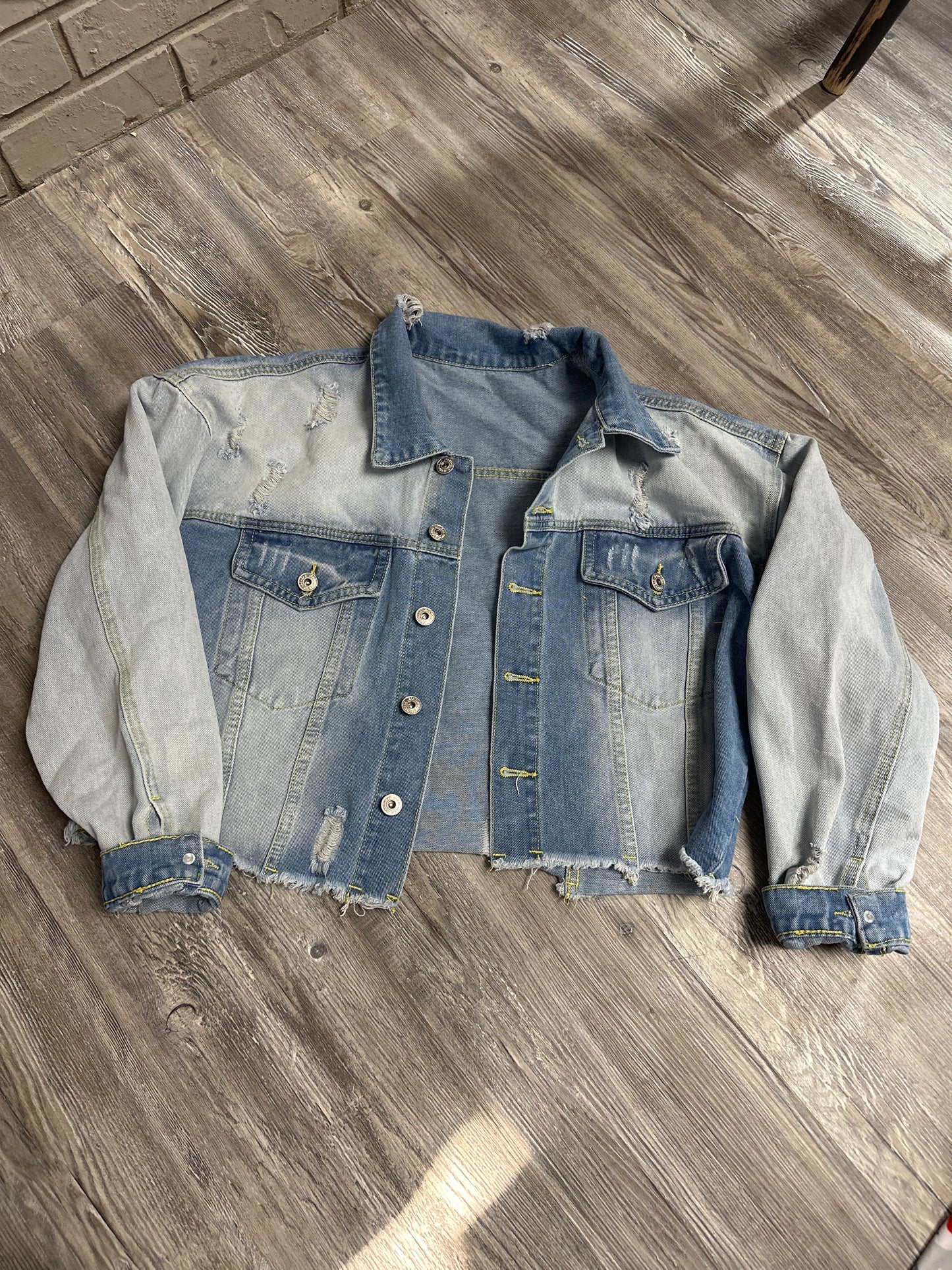 Cropped jean jacket size xl $8