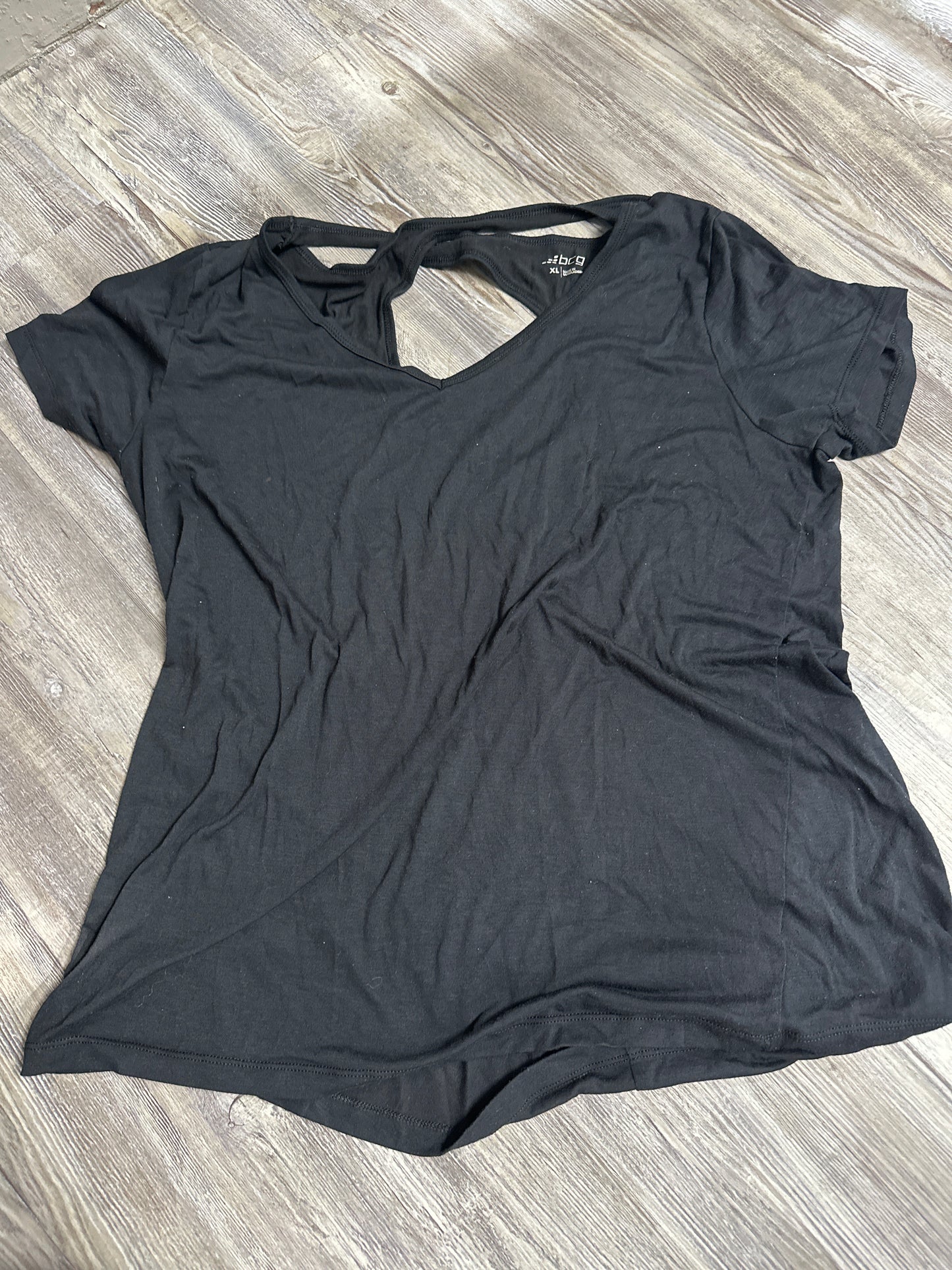 Bcg tee size xl $3