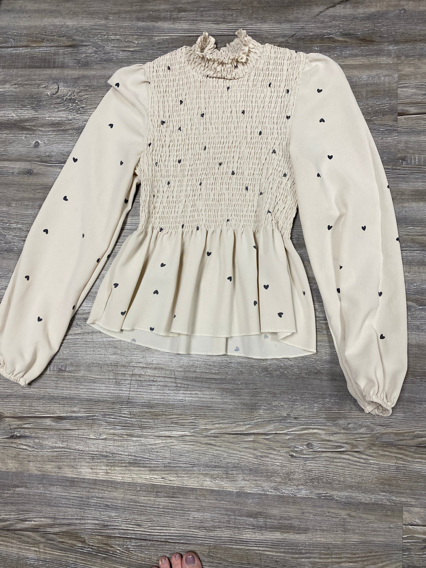 Polka dot heart size small $3