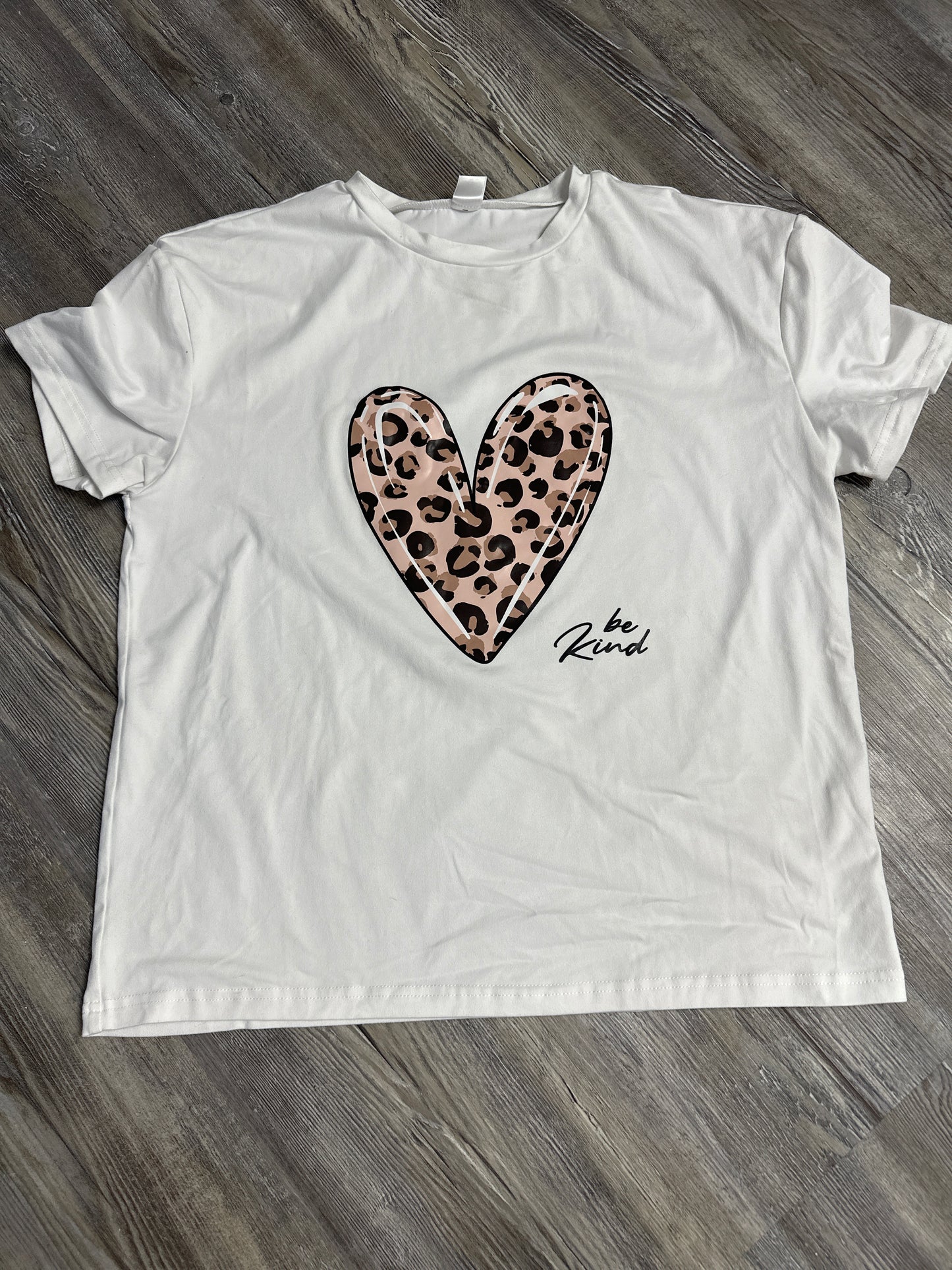 Be Kind tee youth 13/14 $5