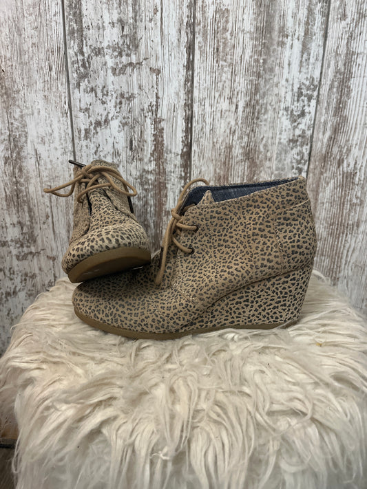 Tom’s leopard print boots women’s 8 $8