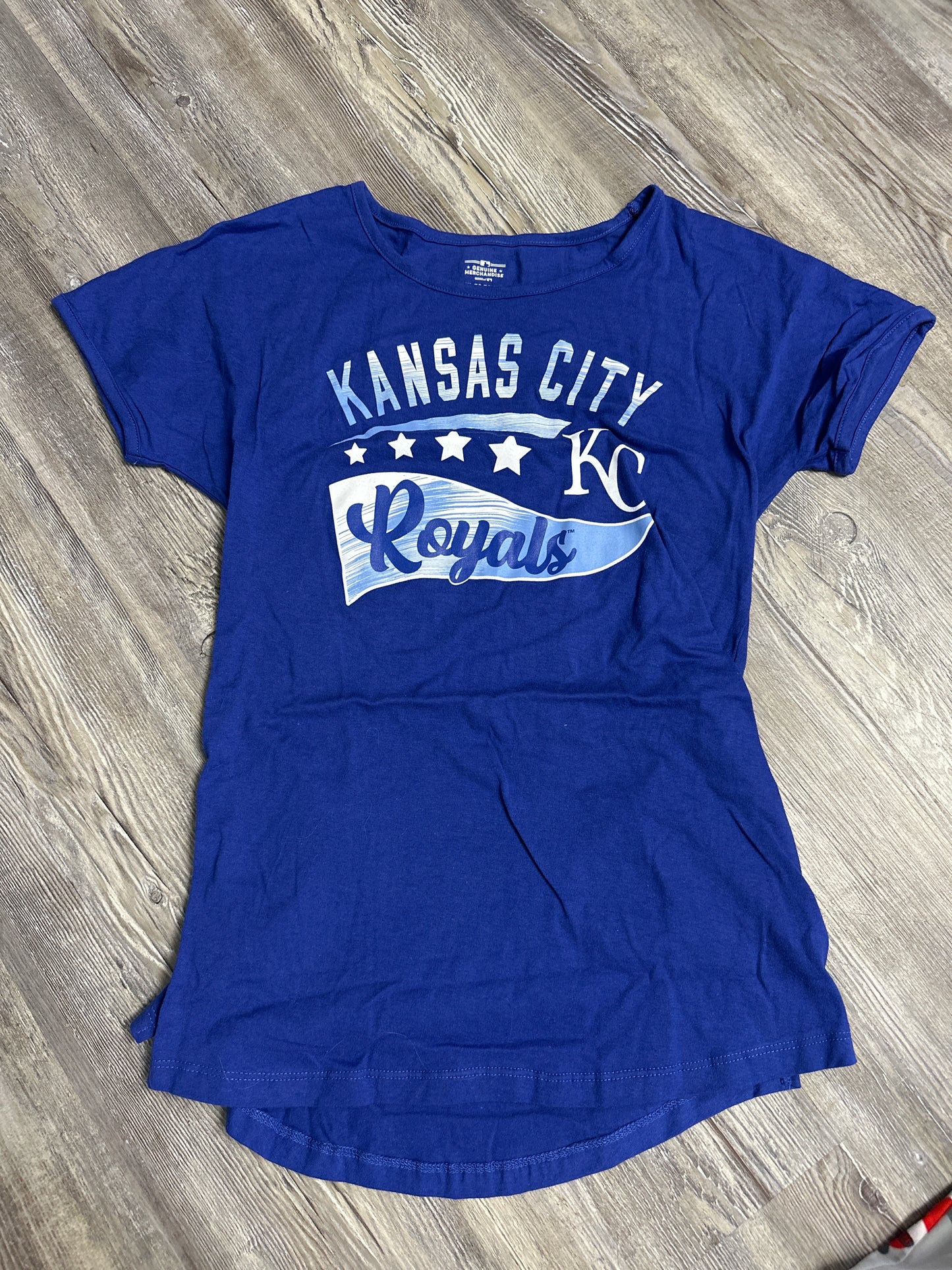 NEW! KC Royals tee $5 youth xl