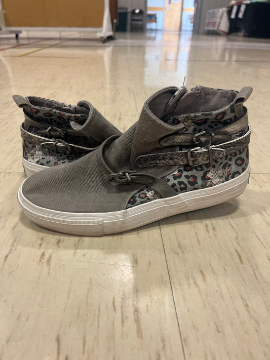 Blowfish gray leopard print women’s 8 $5