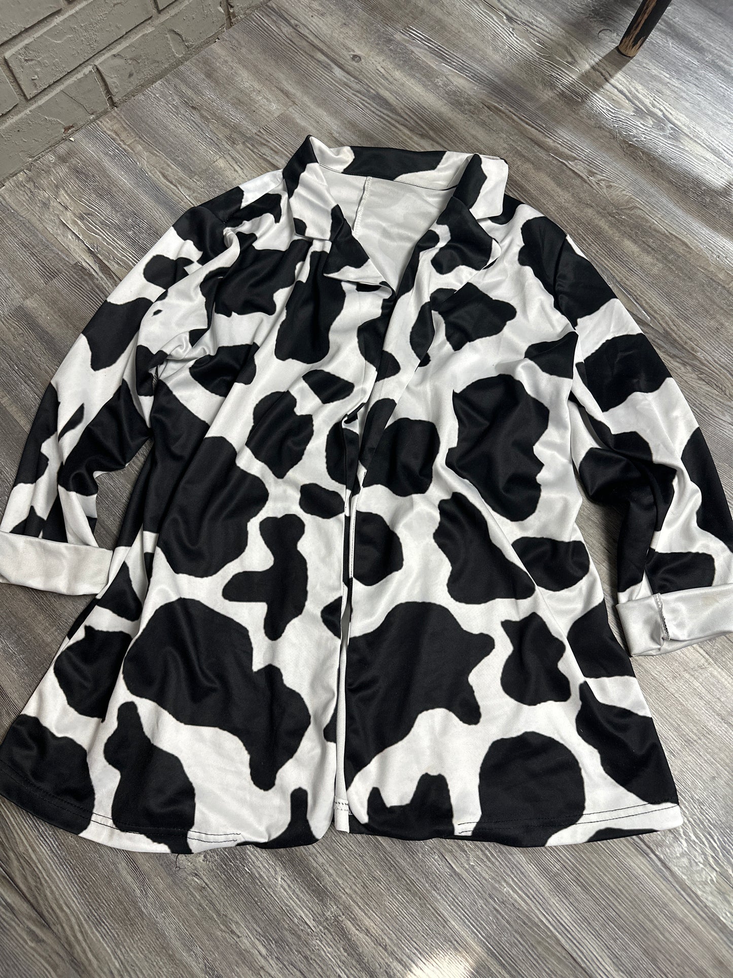 Cow jacket size l/xl $5