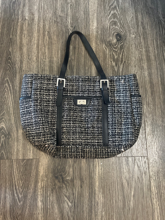 PUTU By J.Maclear black and white bag $5