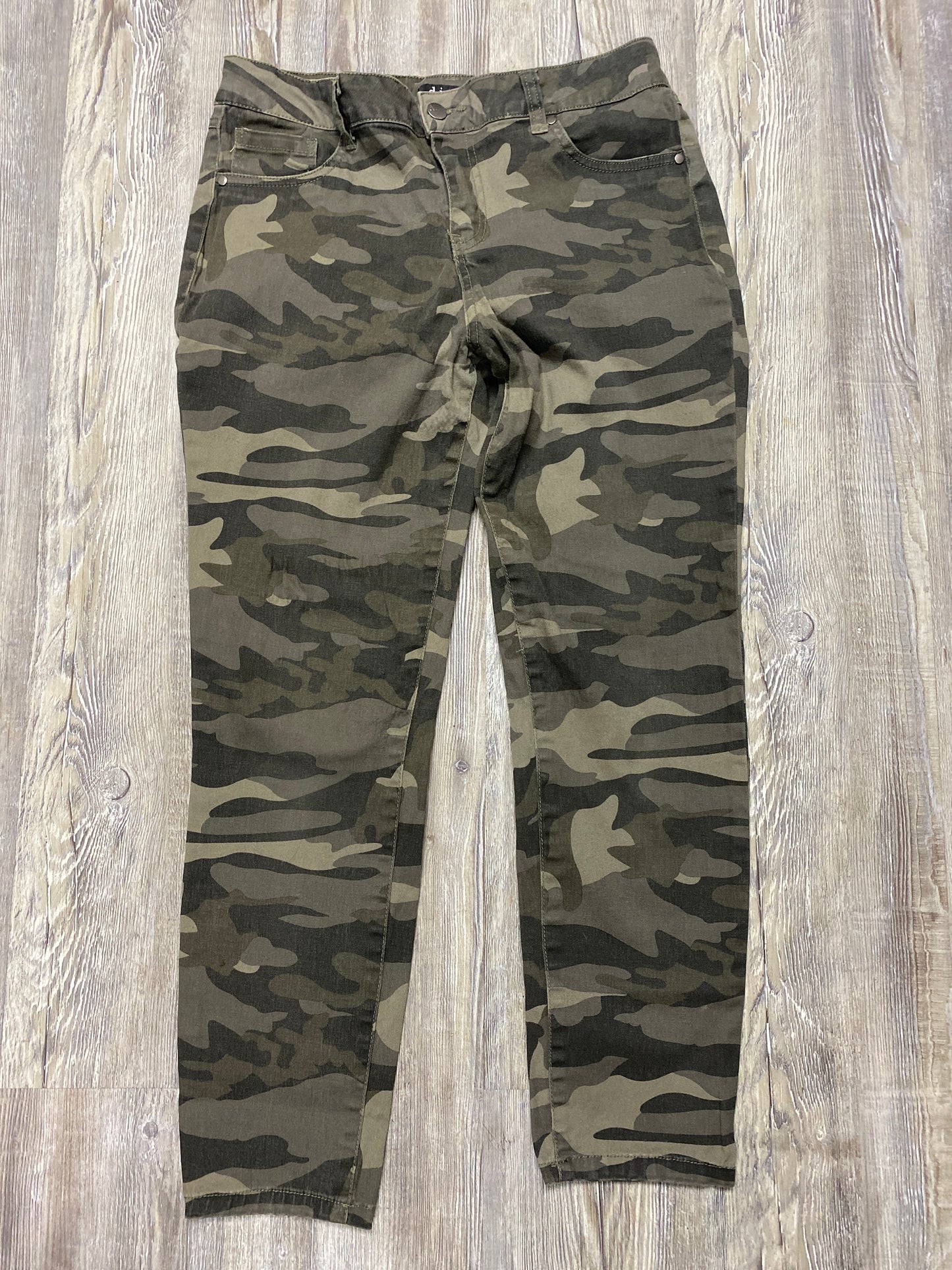 d. Jeans Size 8 tag #40