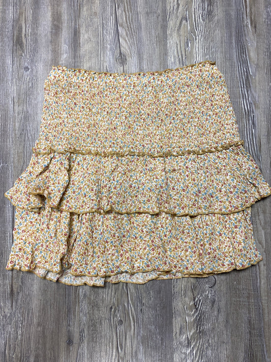 Hem & thread skirt size medium $5