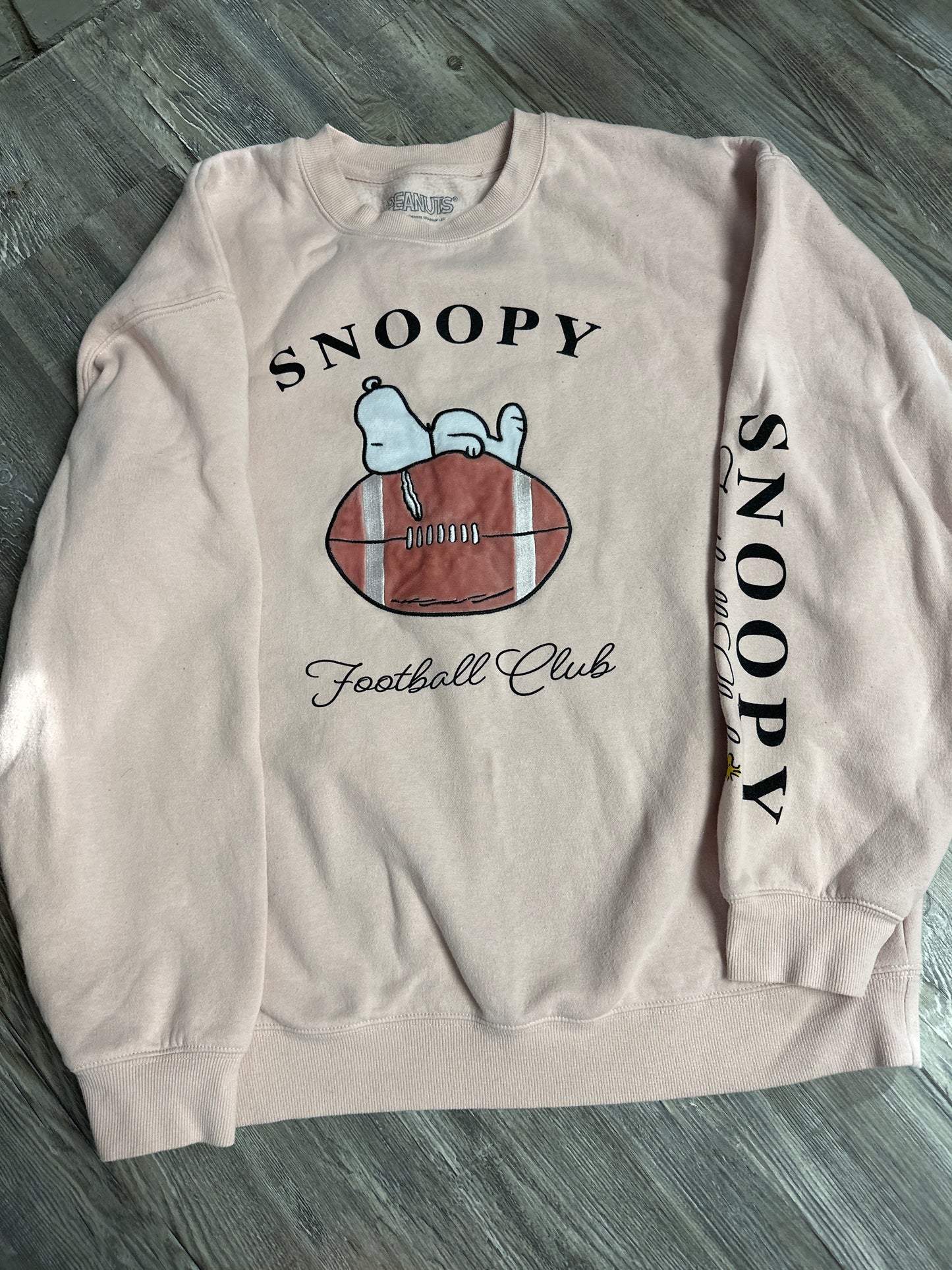 Snoopy football sweatshirt size xl $3