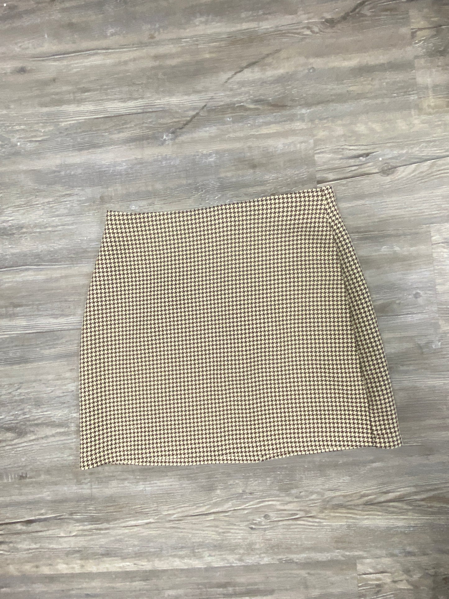 Dazy skirt size large $3
