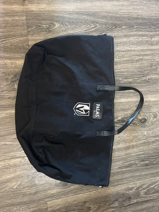 PALMS black large bag $4