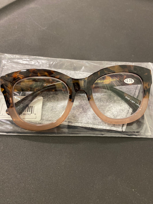 Sav Women’s blue light glasses +2.75 $5