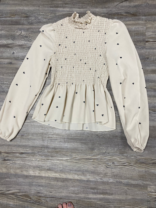 Polka dot heart size small $3