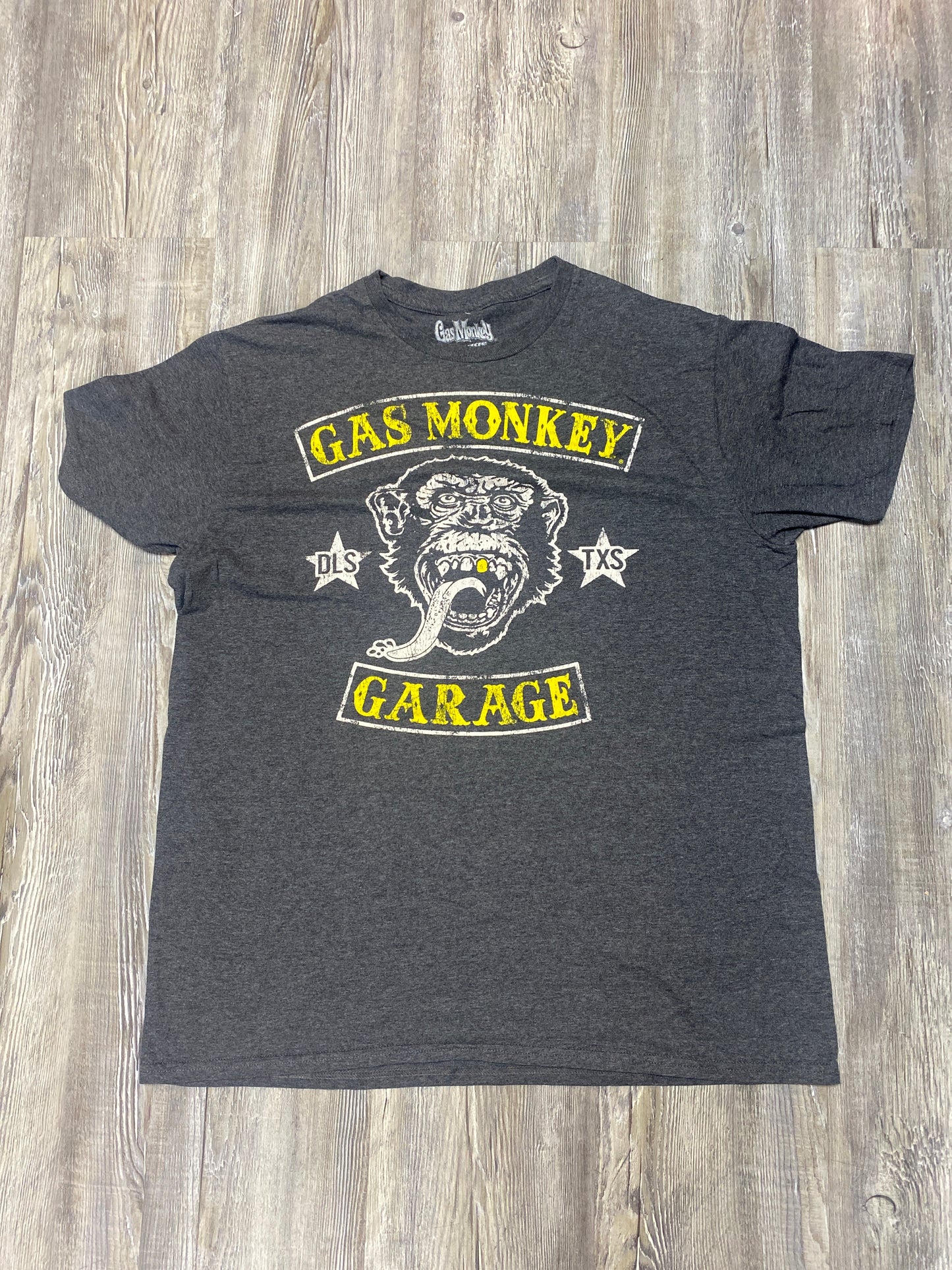 Gas Monkey Garage tee size large $3